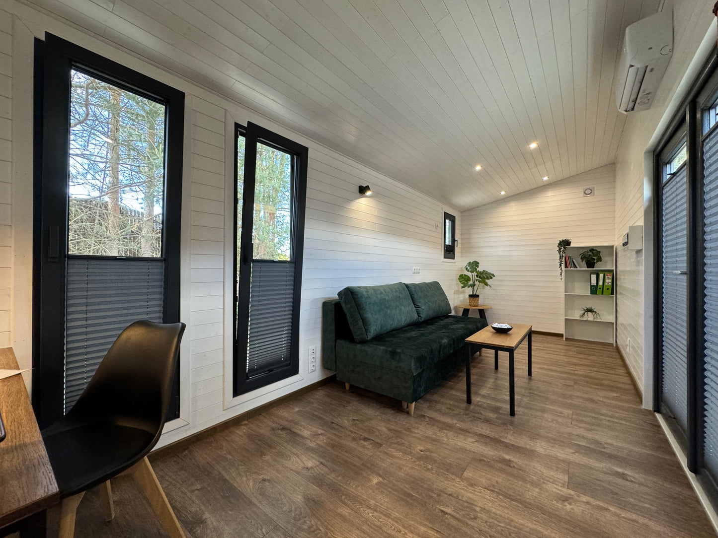 Tiny Haus Luna Office